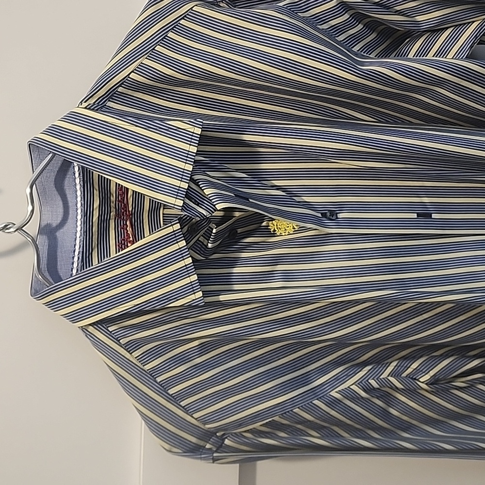 17.5 Robert Graham dress shirt